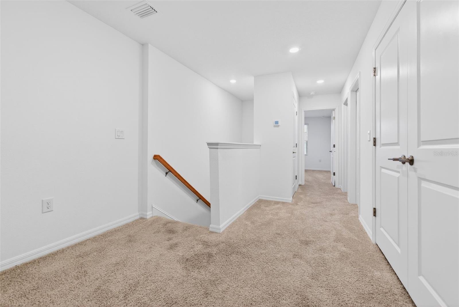 Image 21 of 53 For 5734 Archipelago Street