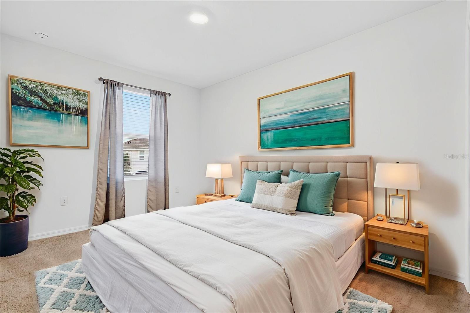 Image 24 of 53 For 5734 Archipelago Street