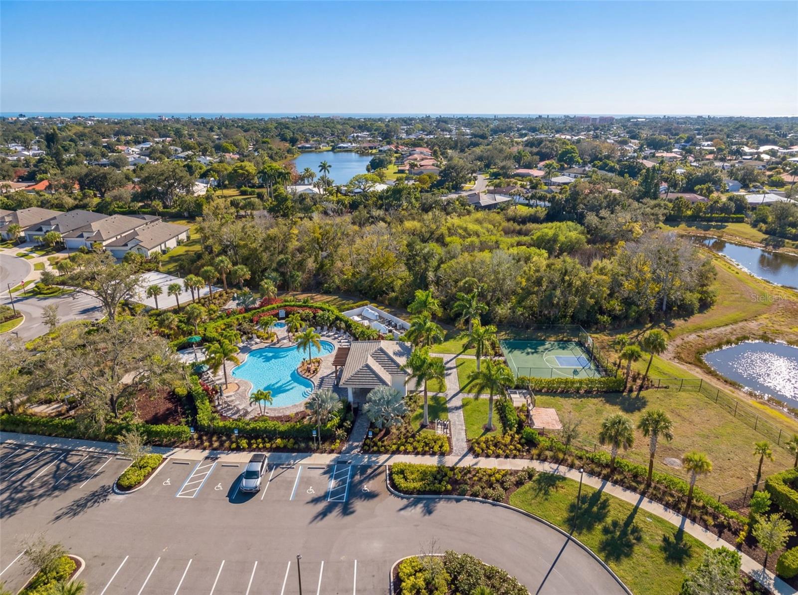 Image 44 of 53 For 5734 Archipelago Street