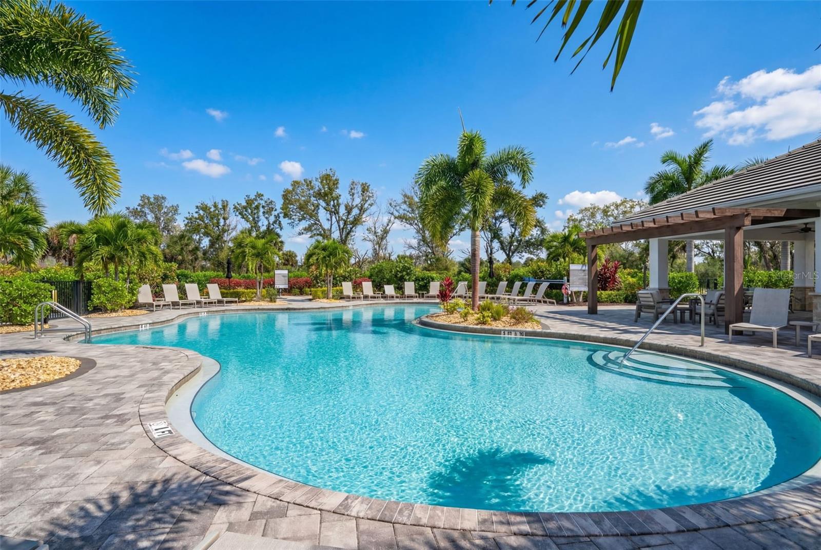 Image 46 of 53 For 5734 Archipelago Street