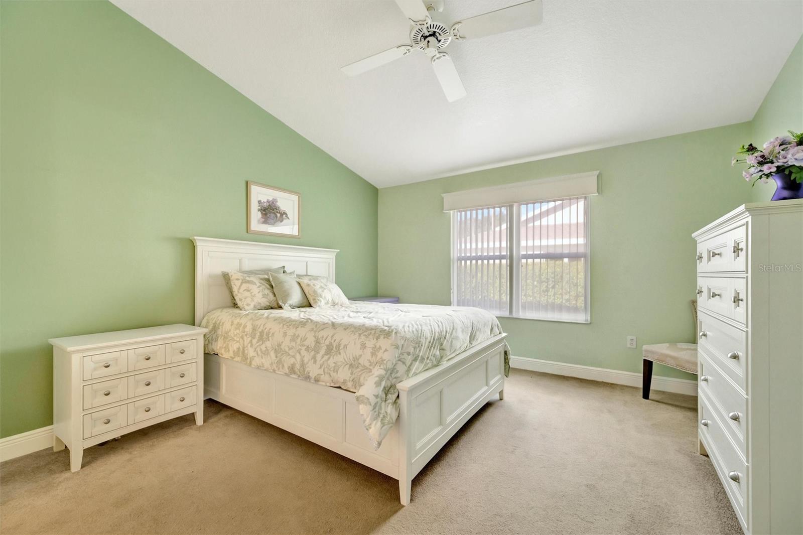 Image 32 of 51 For 1612 Fairway Oaks Drive