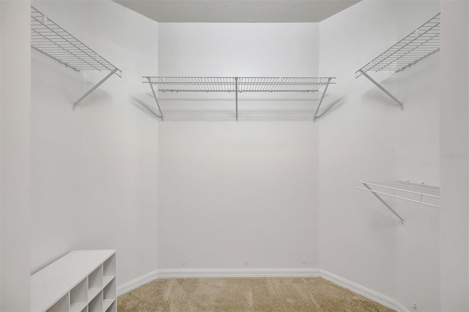 Image 36 of 51 For 1612 Fairway Oaks Drive