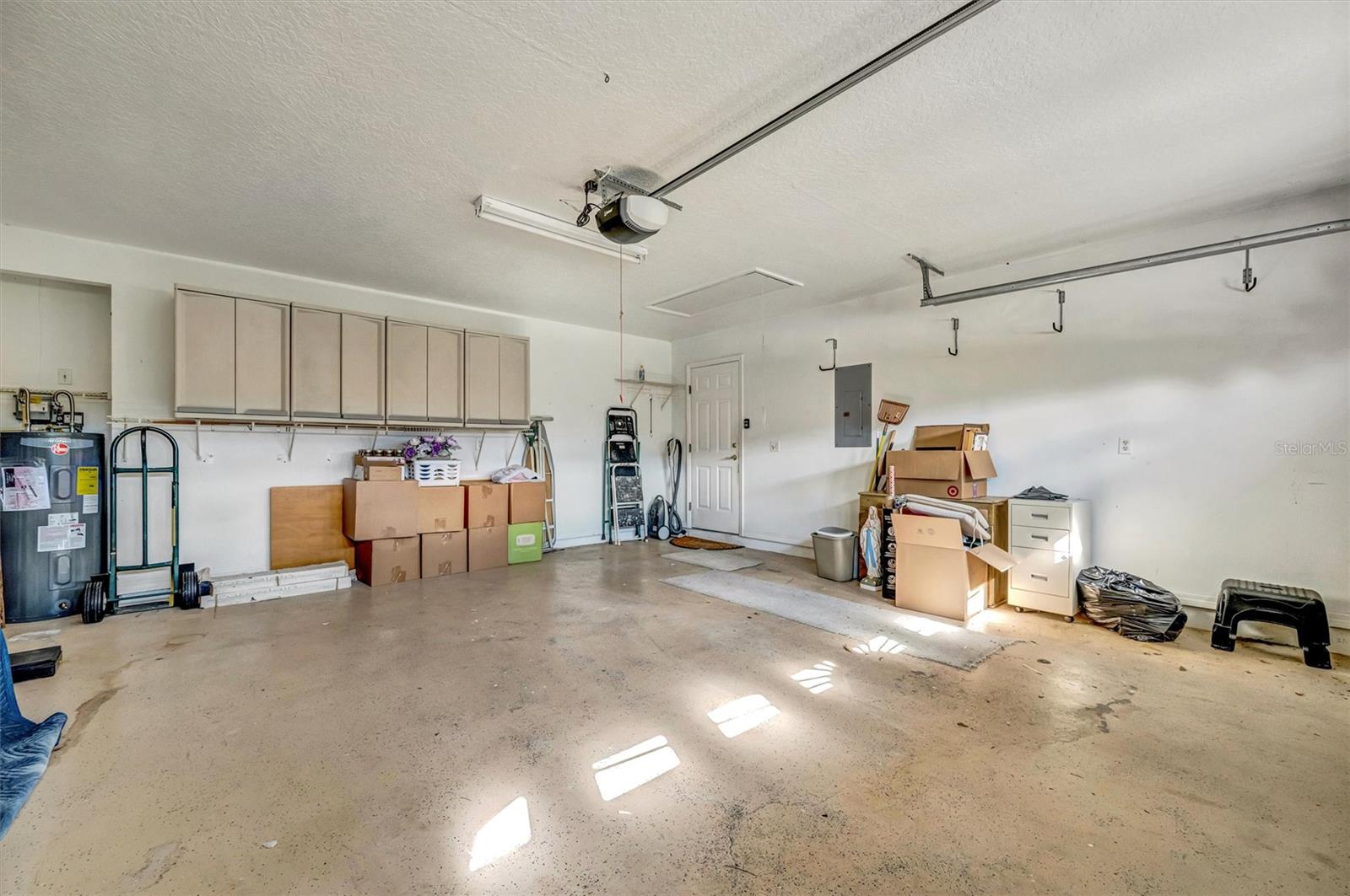 Image 41 of 51 For 1612 Fairway Oaks Drive