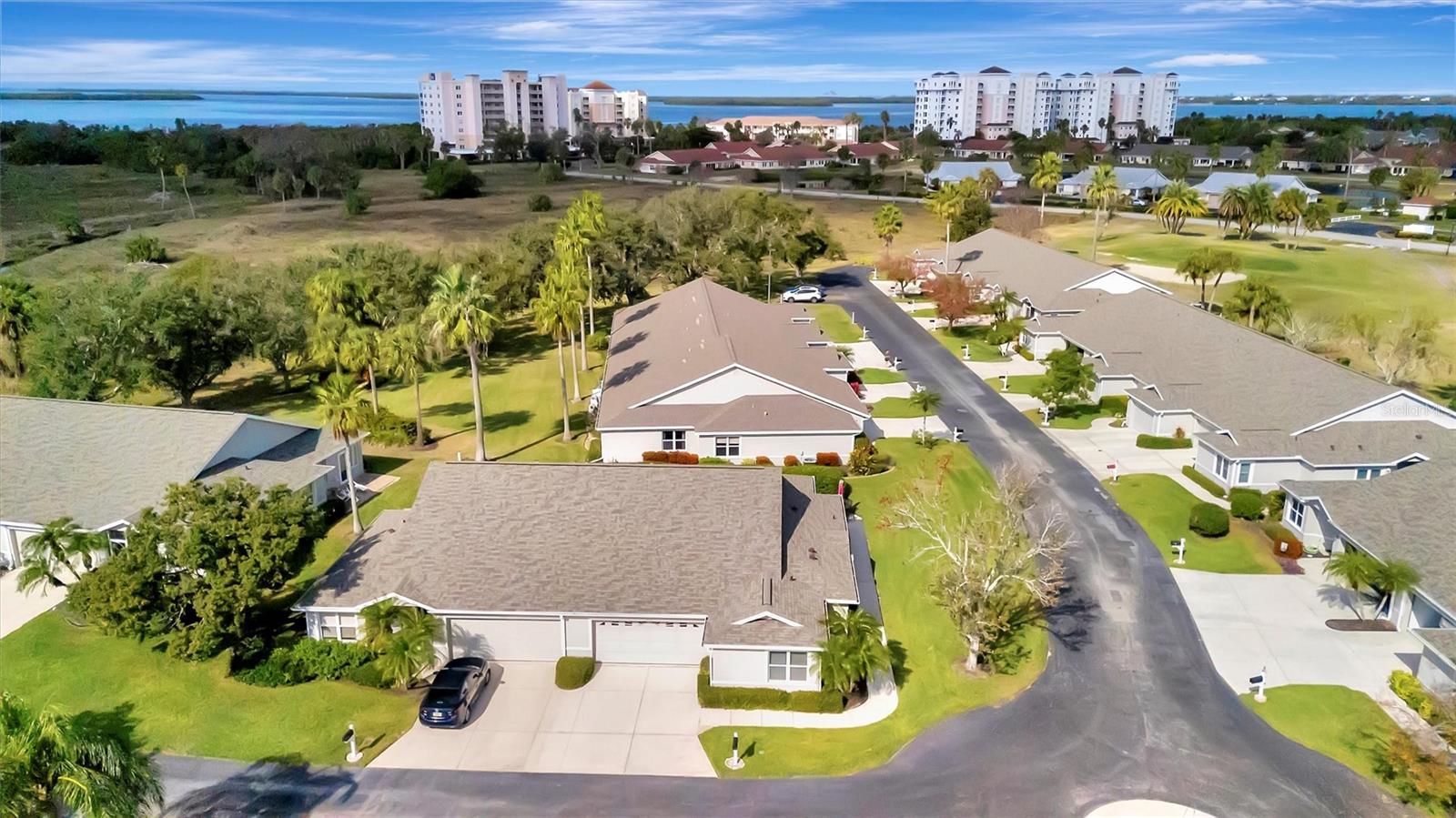 Image 9 of 51 For 1612 Fairway Oaks Drive