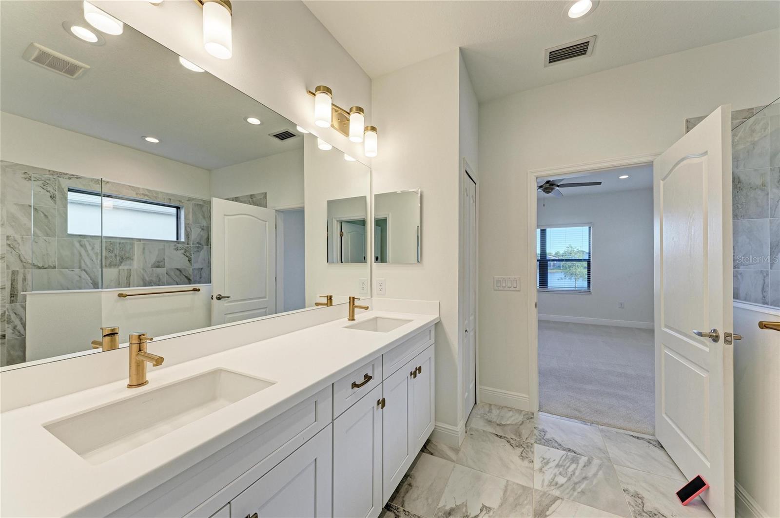 Image 22 of 92 For 6629 Fort Pierce Avenue