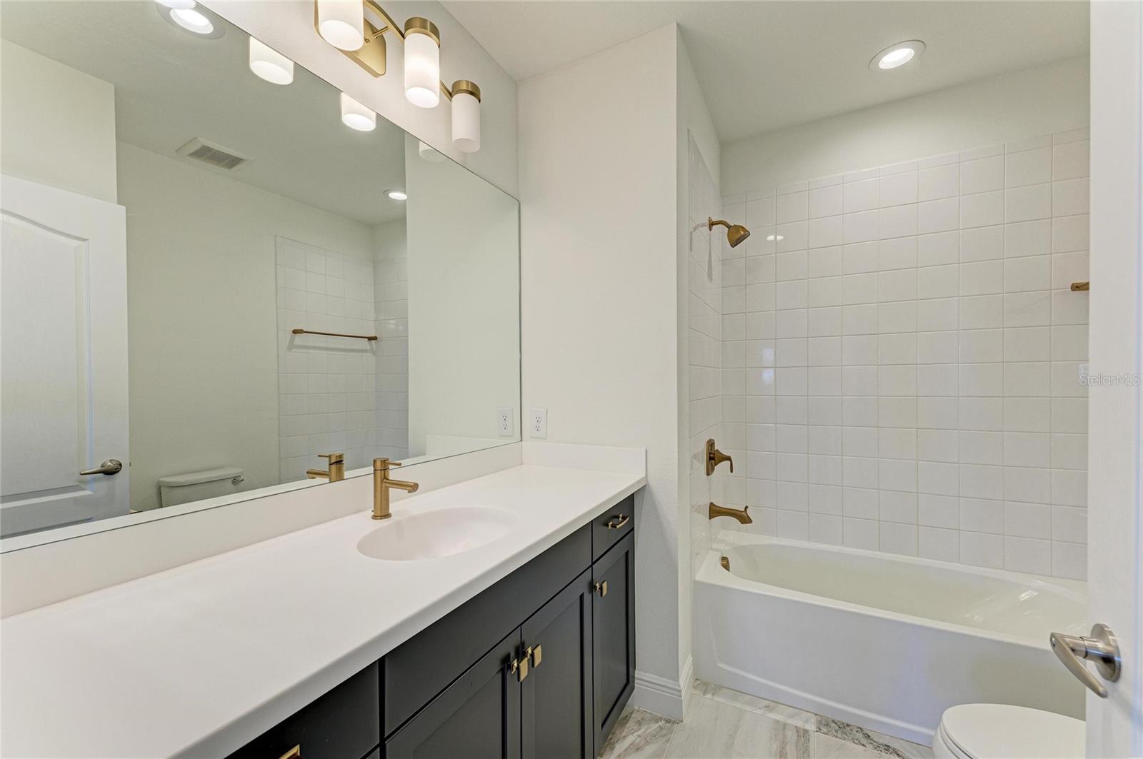 Image 36 of 92 For 6629 Fort Pierce Avenue