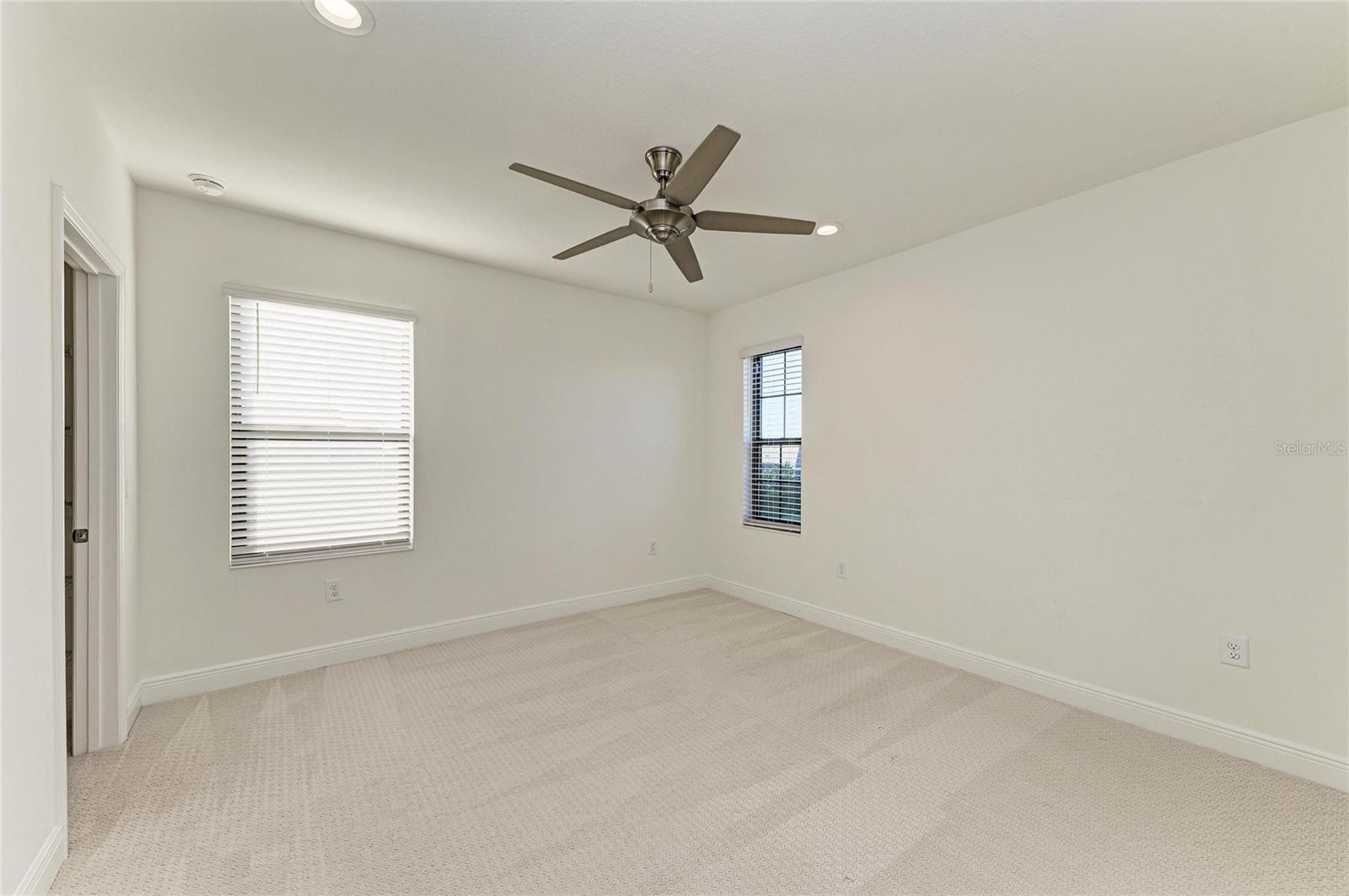 Image 38 of 92 For 6629 Fort Pierce Avenue