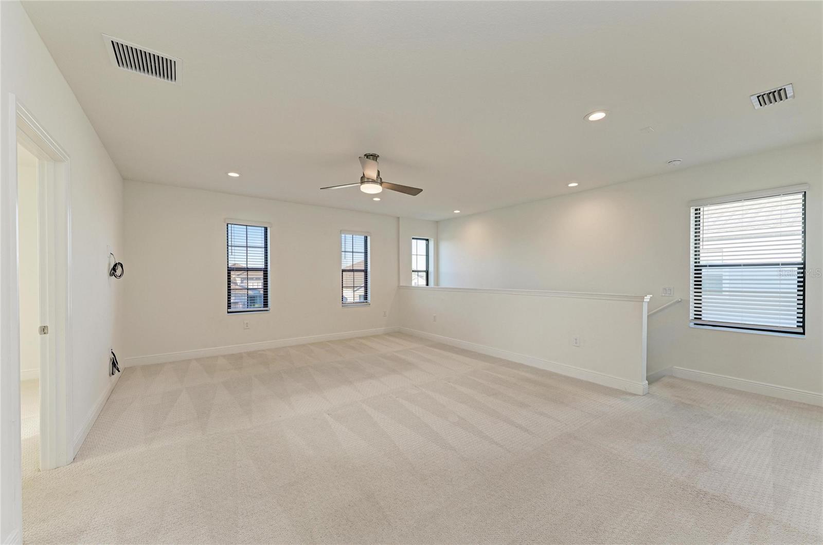 Image 41 of 92 For 6629 Fort Pierce Avenue