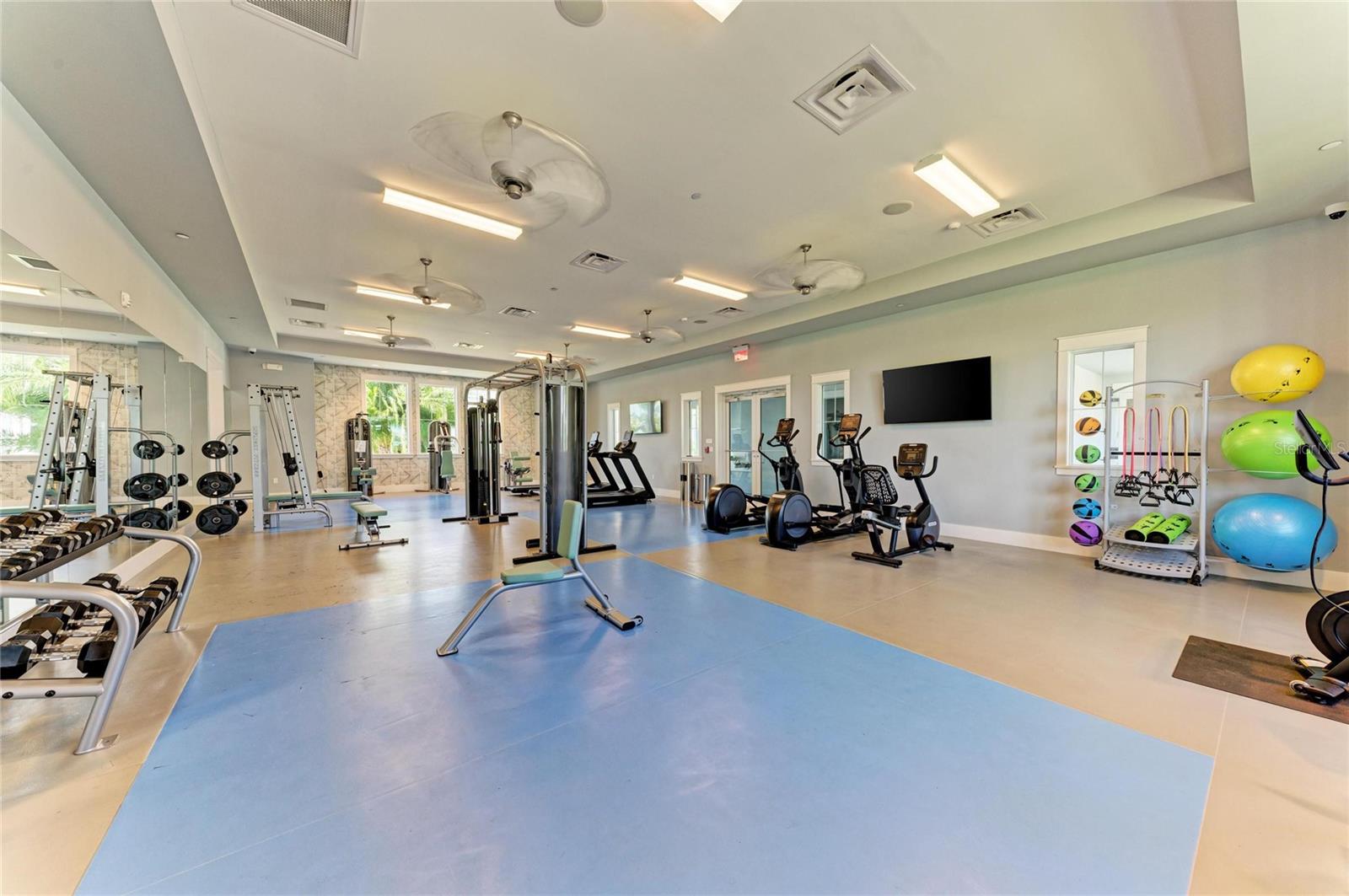 Image 69 of 92 For 6629 Fort Pierce Avenue