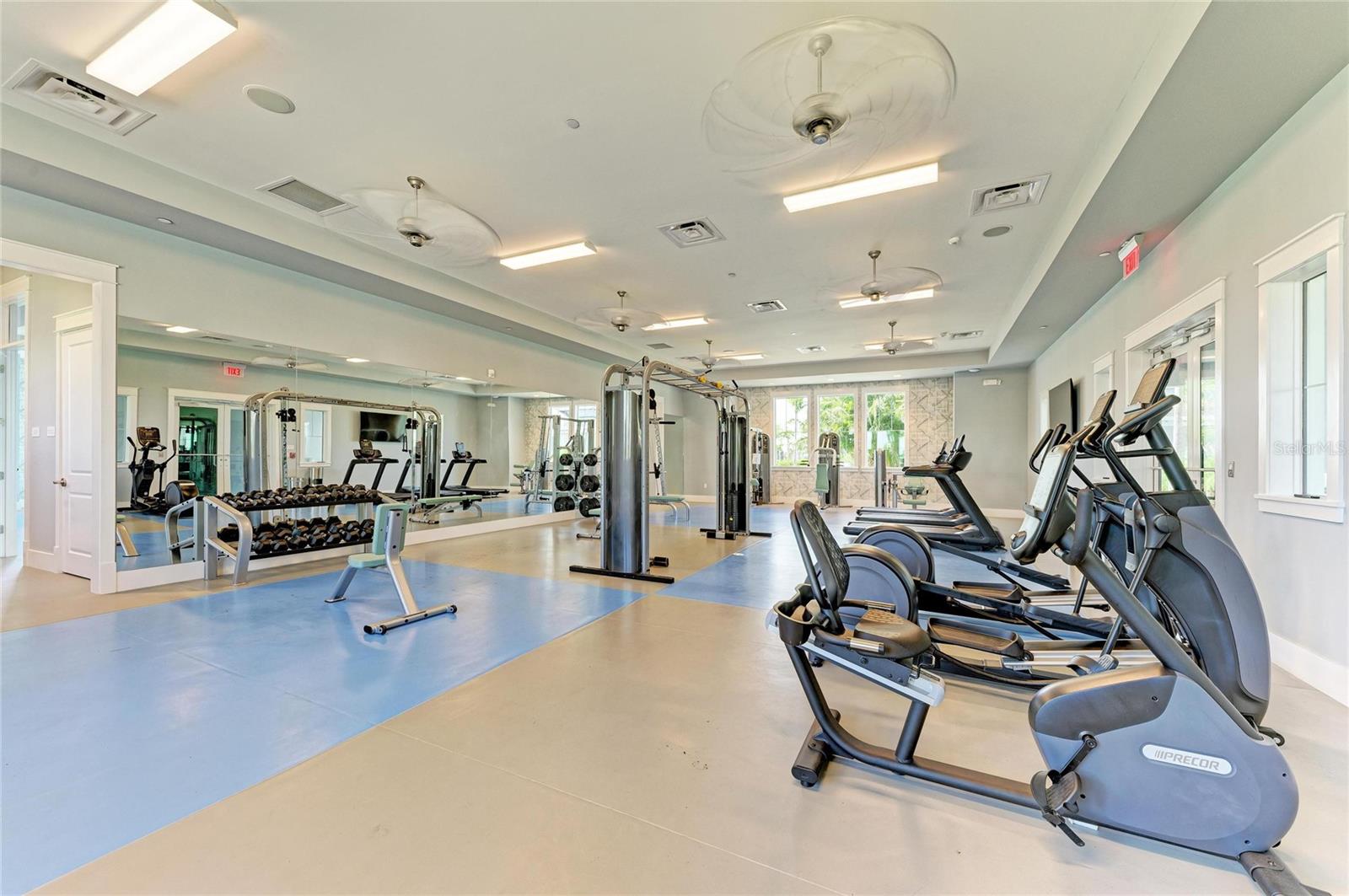 Image 70 of 92 For 6629 Fort Pierce Avenue