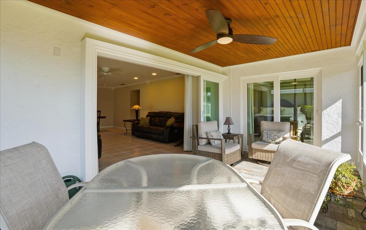 Image 13 of 39 For 3908 Center Gate Circle 27