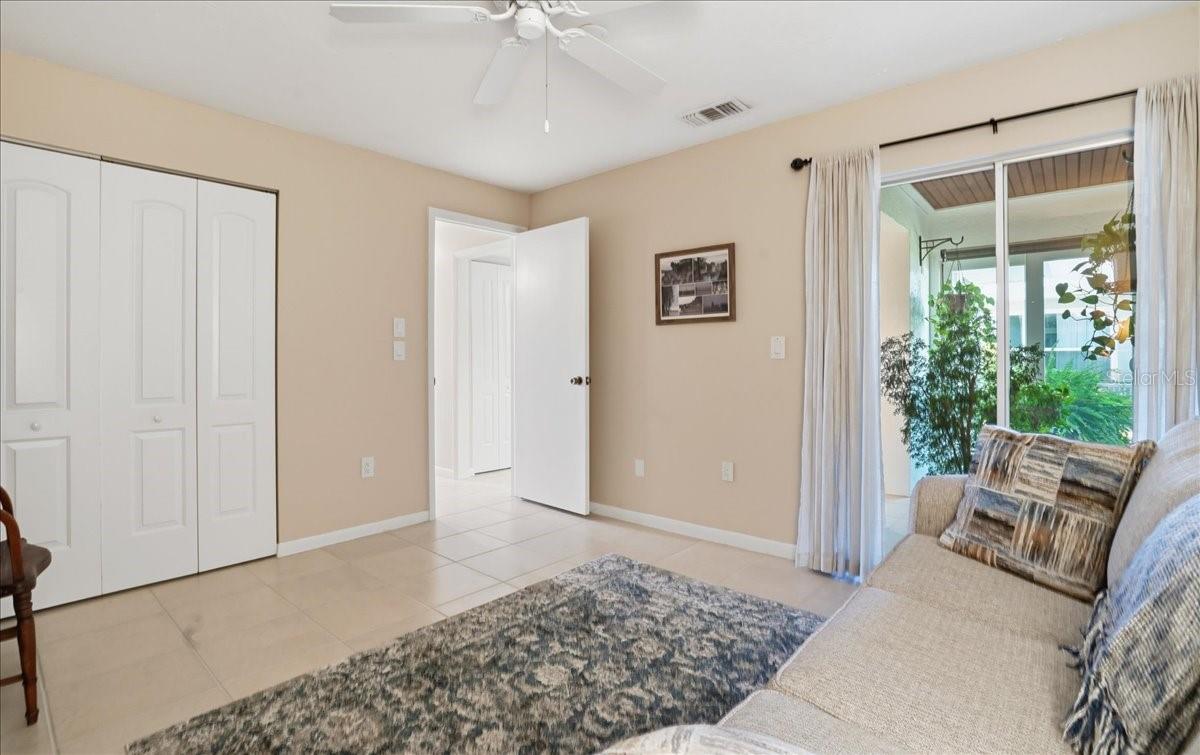 Image 30 of 39 For 3908 Center Gate Circle 27