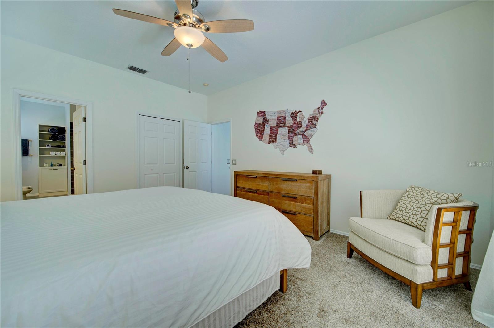 Image 18 of 69 For 3912 4th Avenue Ne