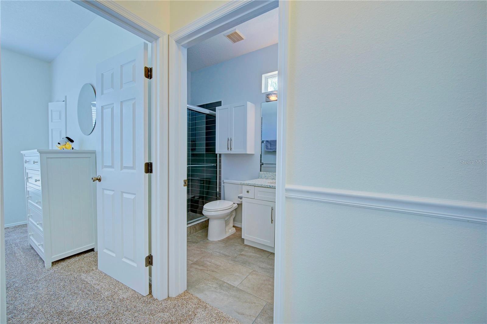 Image 22 of 69 For 3912 4th Avenue Ne