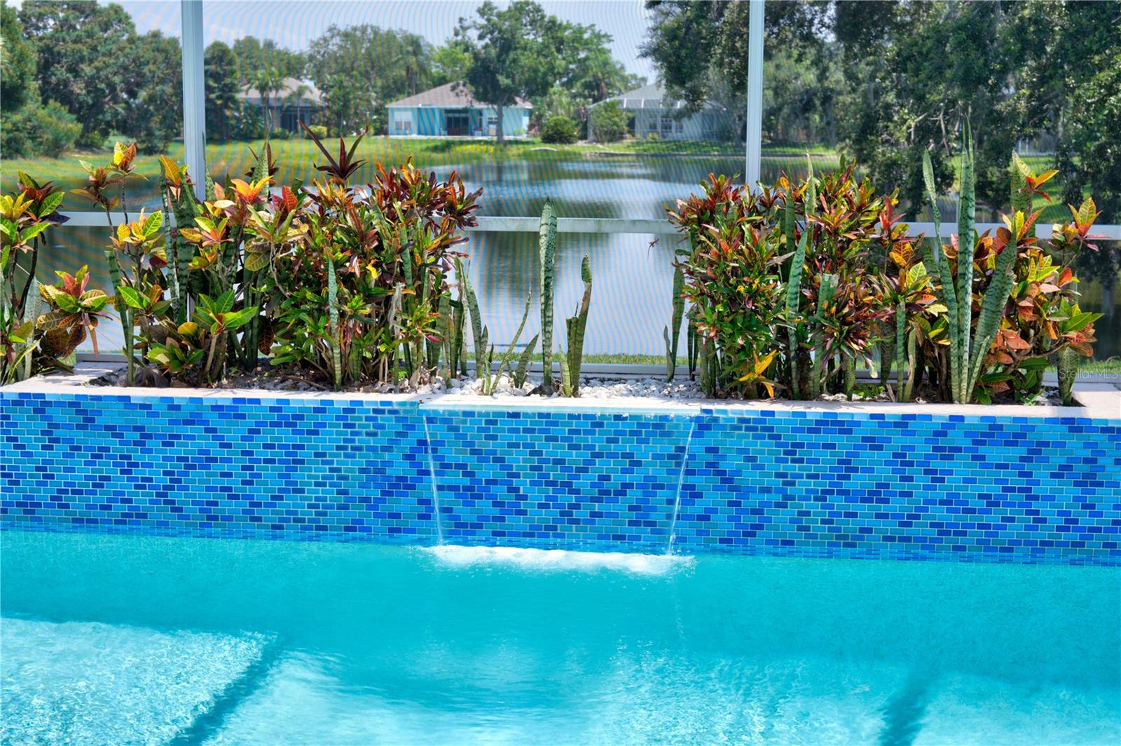 Image 3 of 69 For 3912 4th Avenue Ne