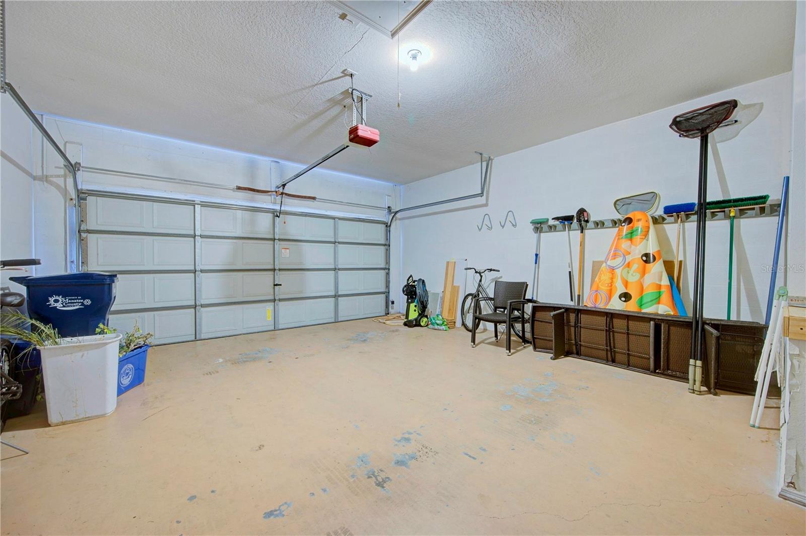 Image 34 of 69 For 3912 4th Avenue Ne