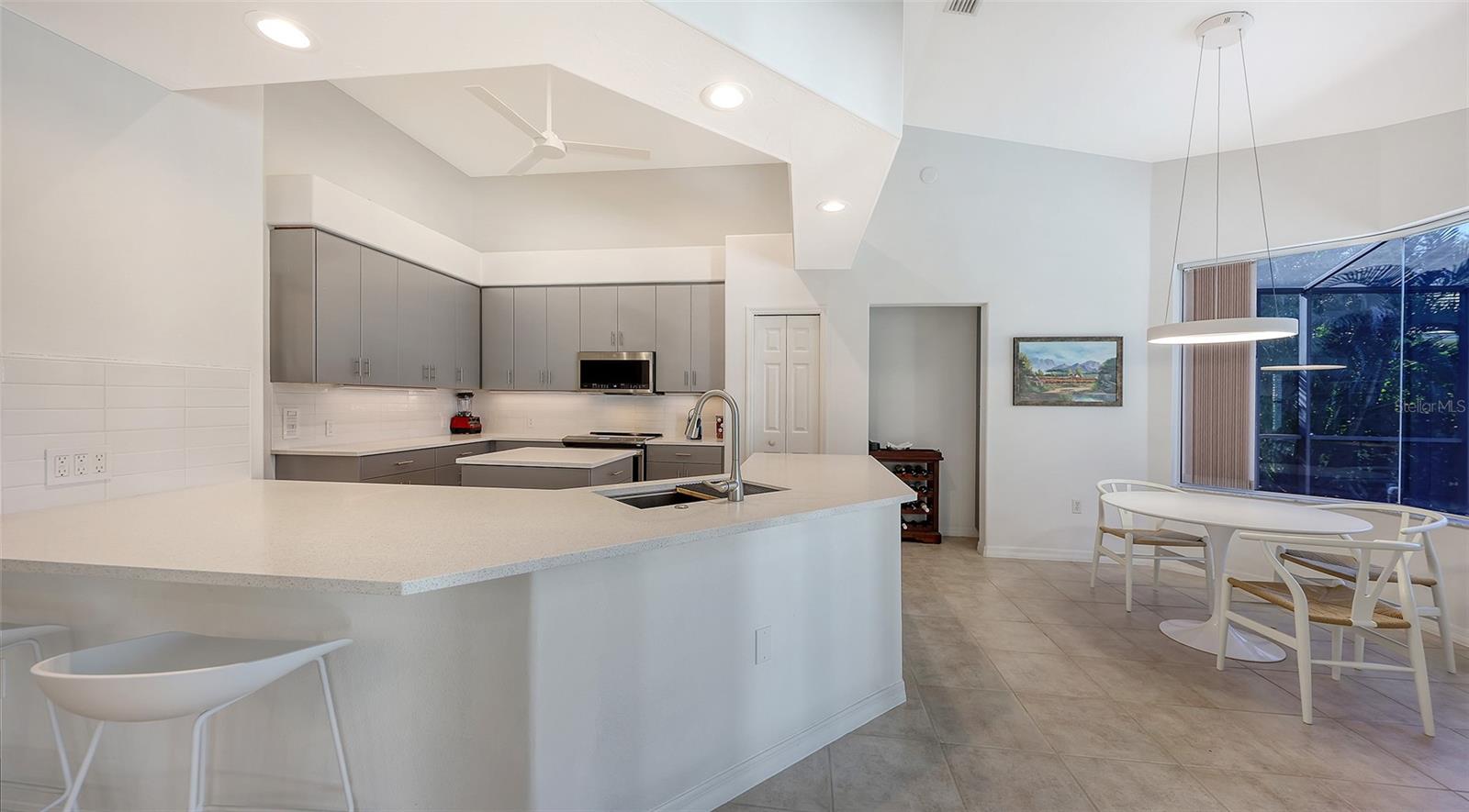 Image 17 of 42 For 4704 Sweetmeadow Circle