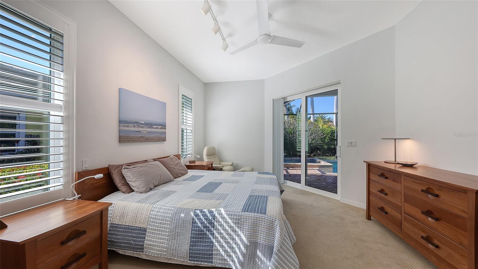 Image 19 of 42 For 4704 Sweetmeadow Circle