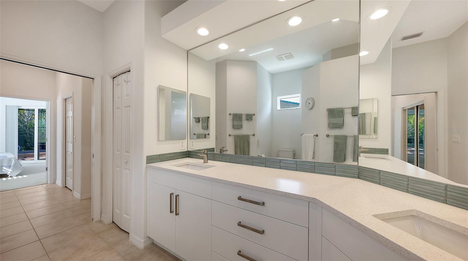 Image 22 of 42 For 4704 Sweetmeadow Circle