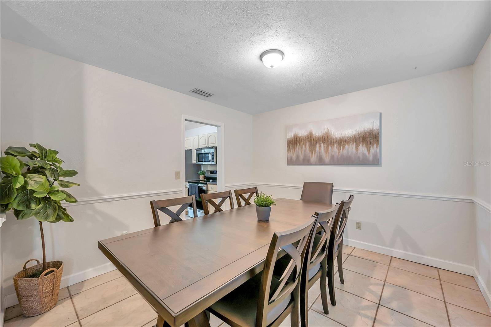 Image 21 of 100 For 7405 Williams Road