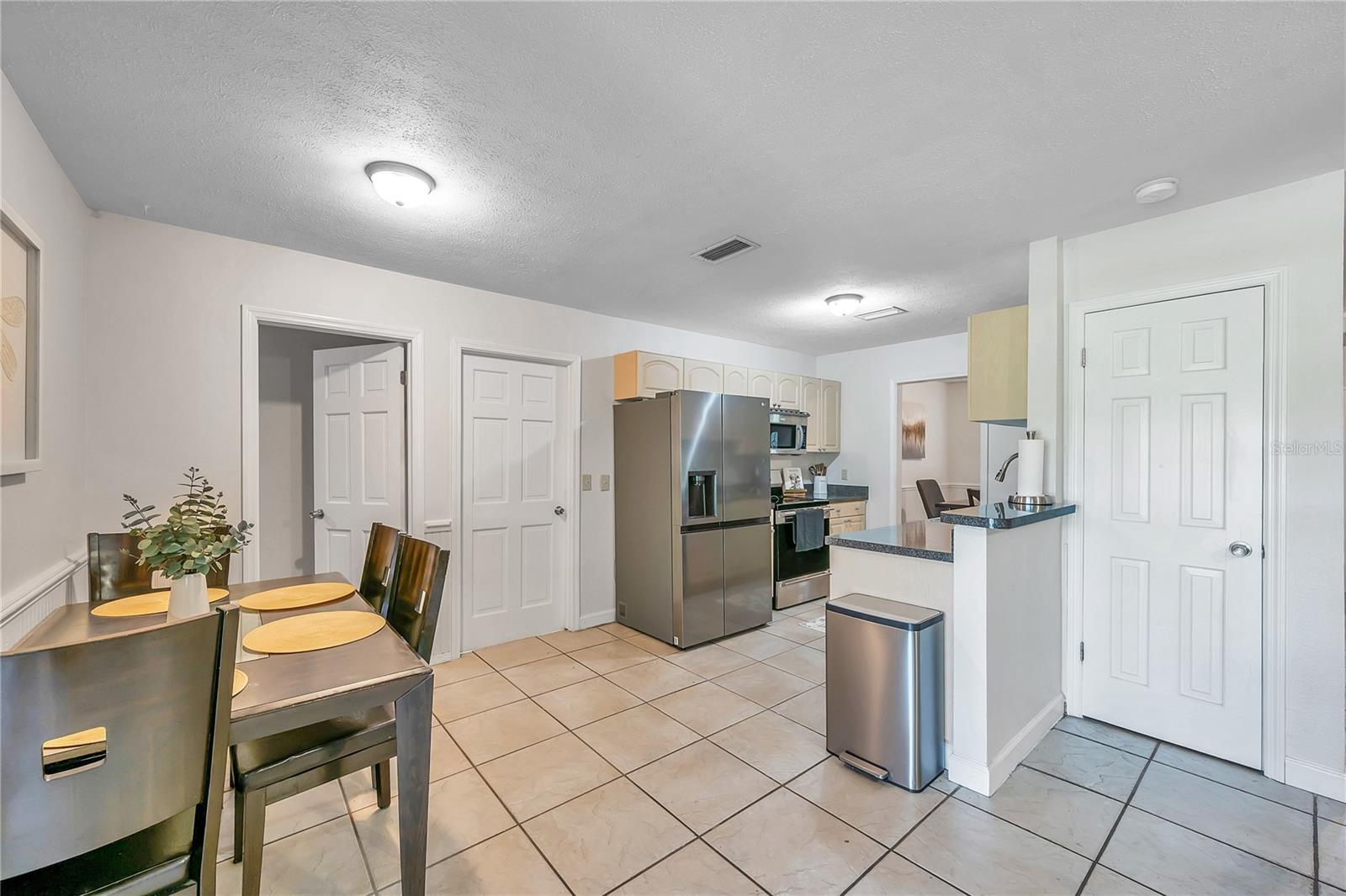 Image 32 of 100 For 7405 Williams Road