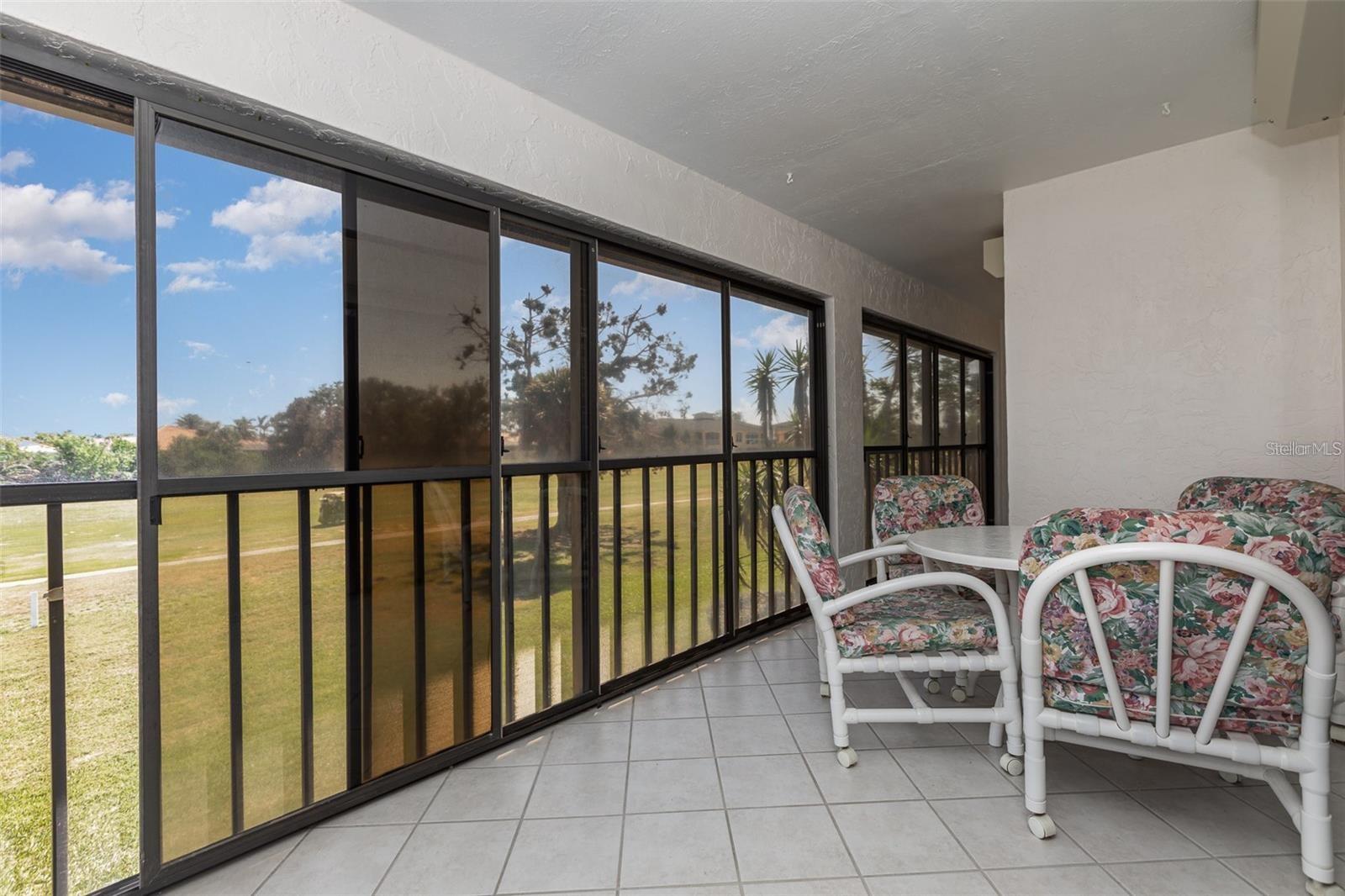 Image 4 of 17 For 756 Avenida Estancia  162