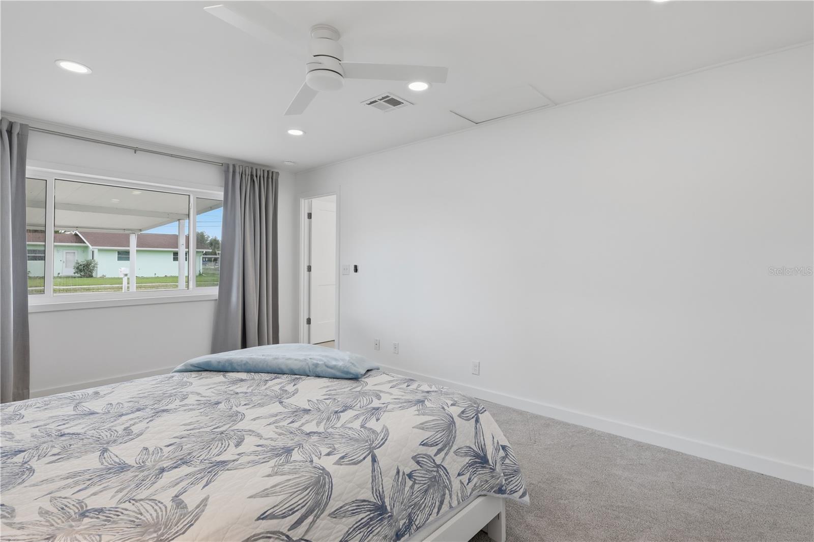 Image 19 of 38 For 509 Buena Vista Drive