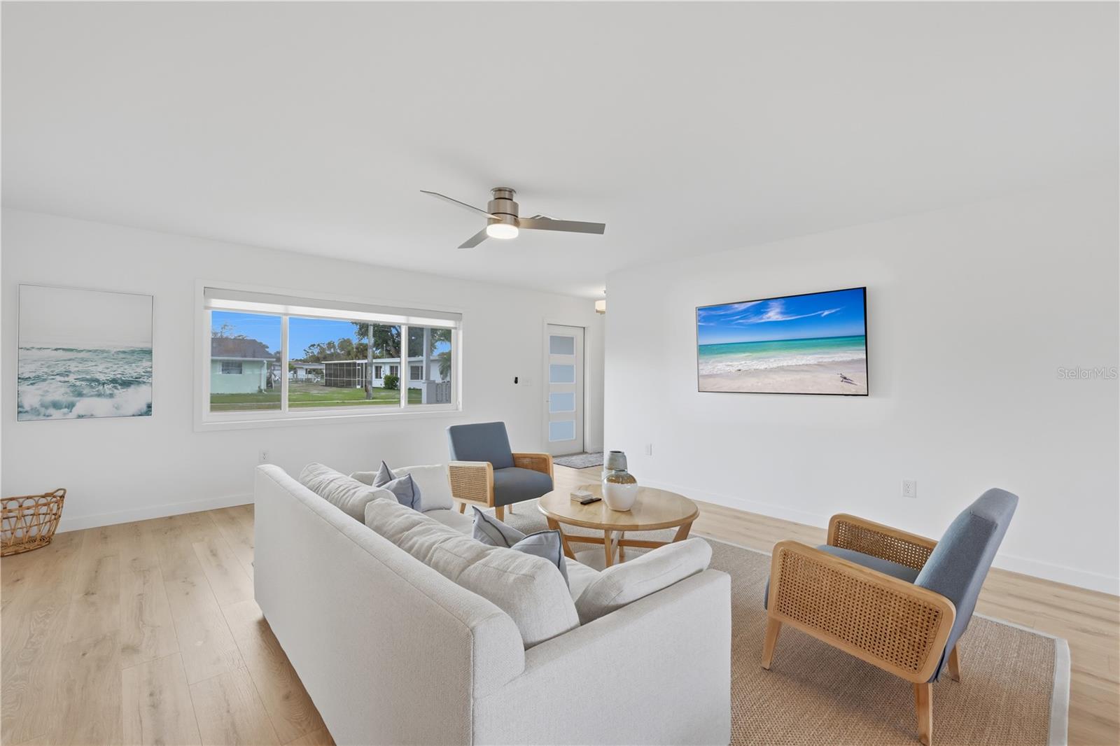 Image 6 of 38 For 509 Buena Vista Drive