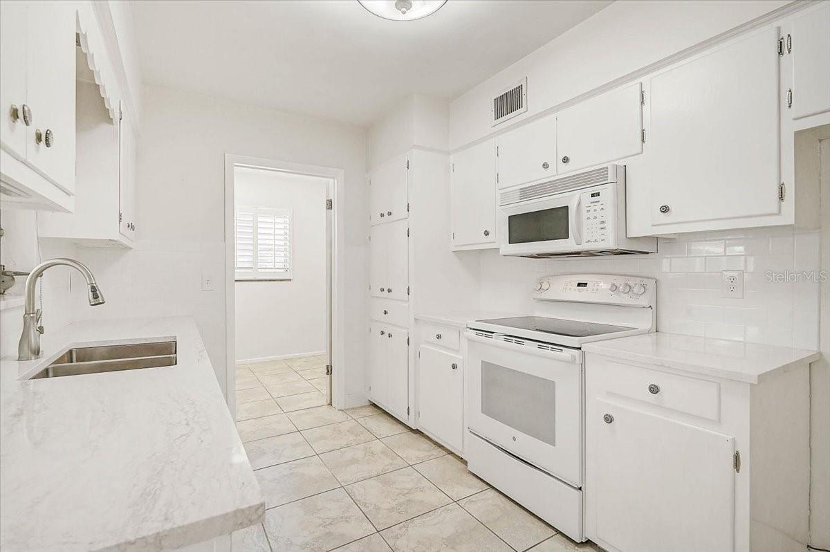 Image 15 of 55 For 1958 Morris Street