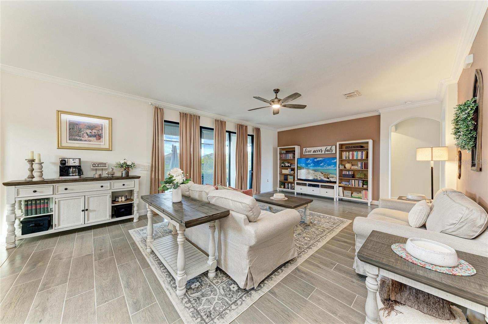 Image 21 of 84 For 4849 Coastal Days Lane