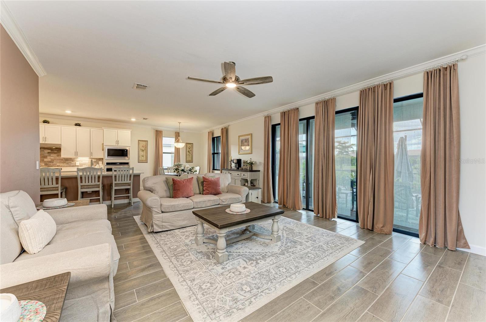 Image 22 of 84 For 4849 Coastal Days Lane