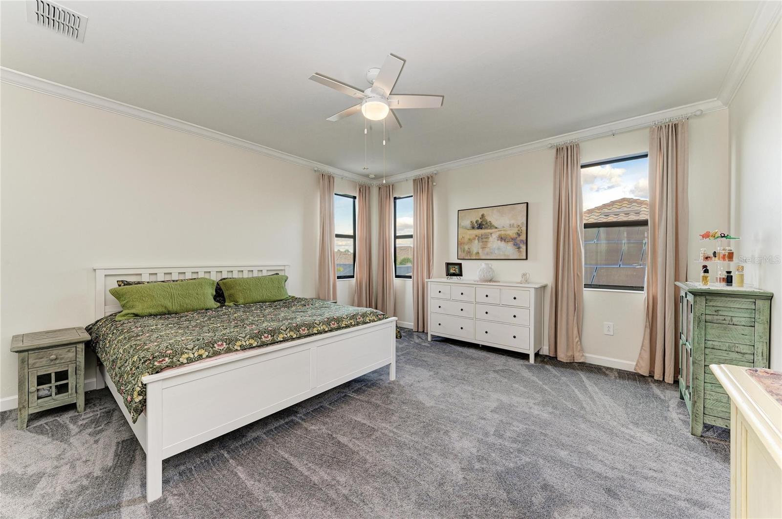 Image 31 of 84 For 4849 Coastal Days Lane