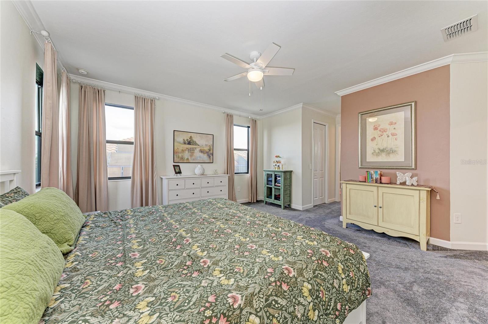 Image 32 of 84 For 4849 Coastal Days Lane