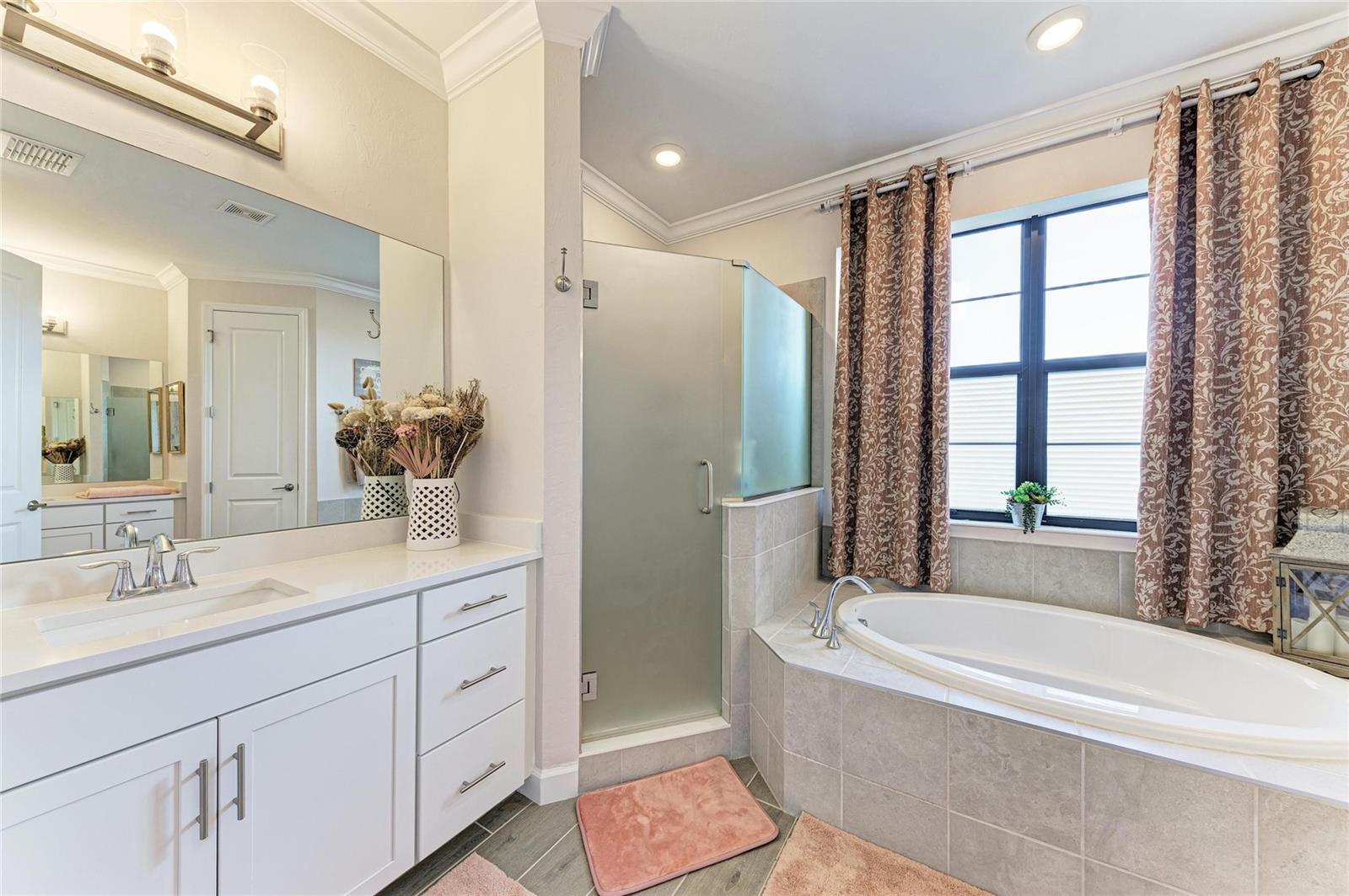 Image 34 of 84 For 4849 Coastal Days Lane