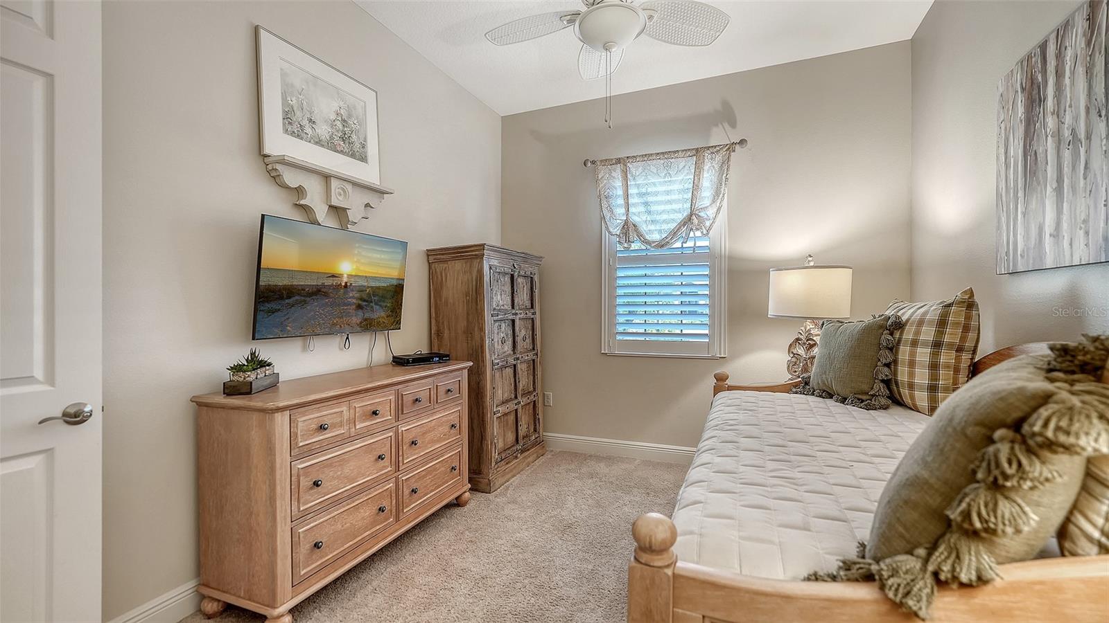 Image 36 of 76 For 7504 Windy Hill Cove