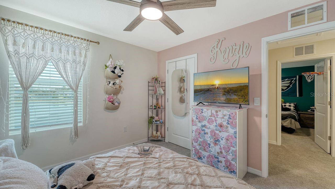 Image 27 of 50 For 10206 Charlotte Drive