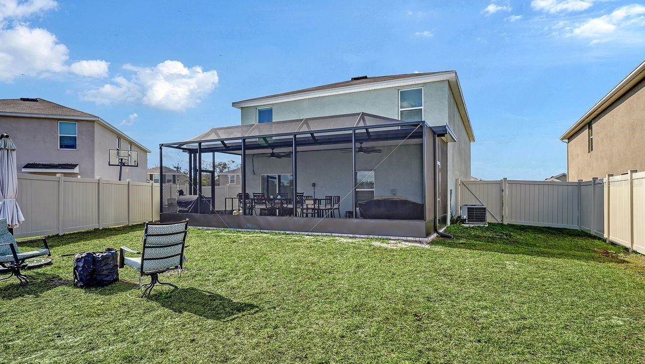 Image 35 of 50 For 10206 Charlotte Drive