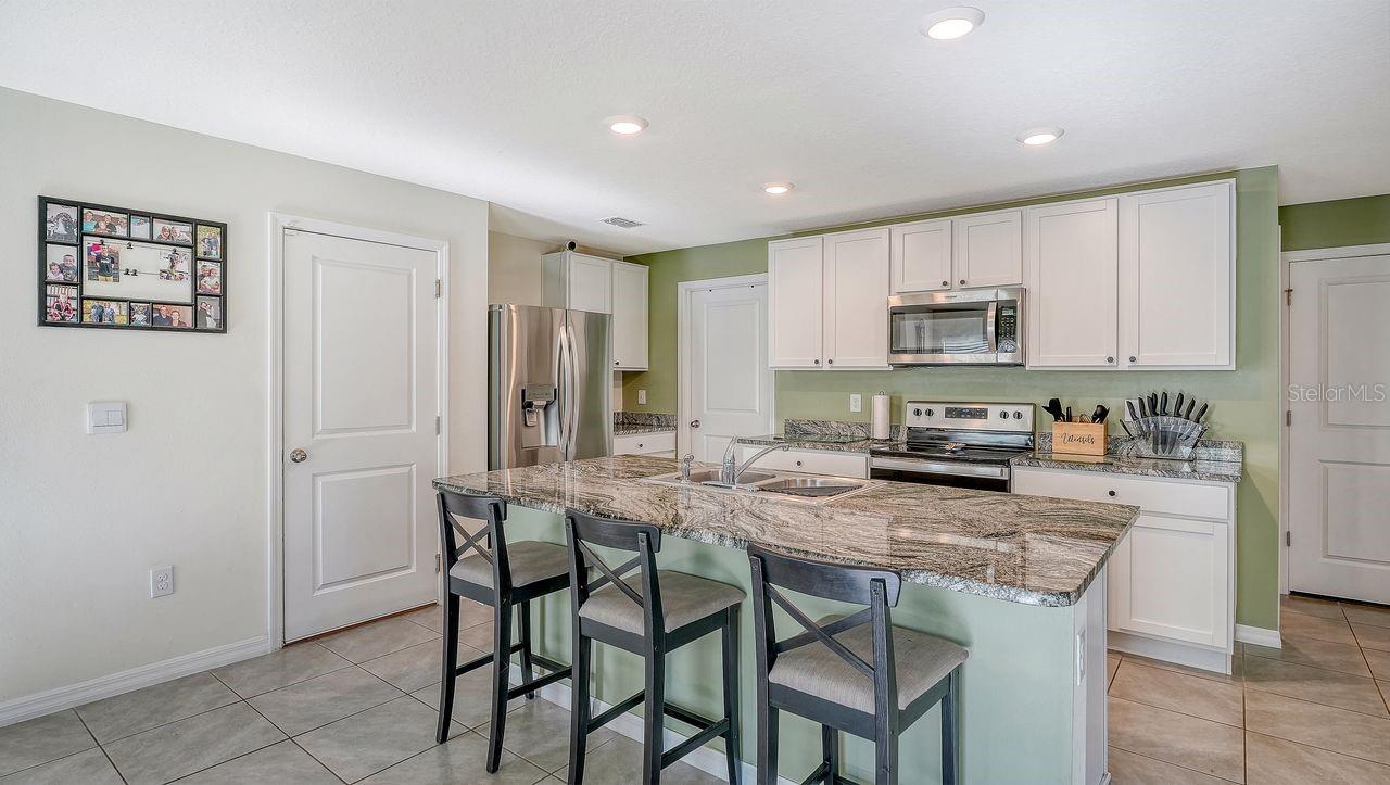 Image 6 of 50 For 10206 Charlotte Drive