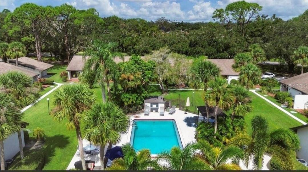 Image 10 of 22 For 3523 Longmeadow  12