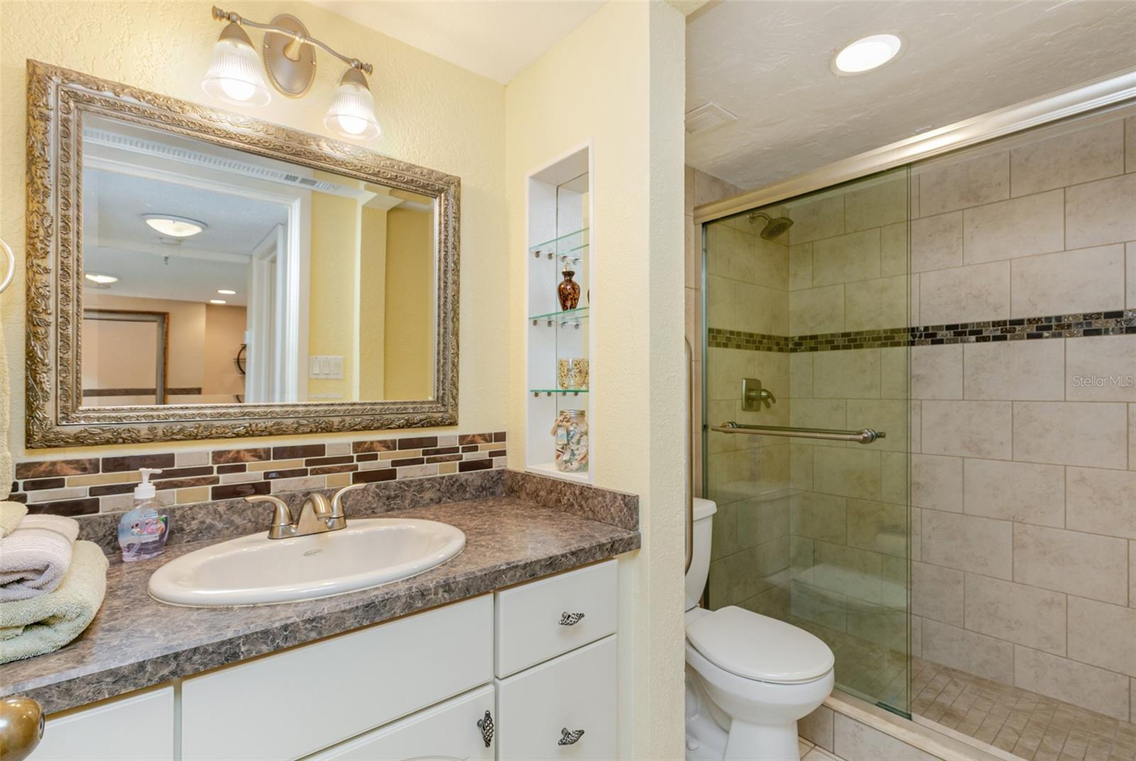 Image 9 of 20 For 3170 Matecumbe Road 127