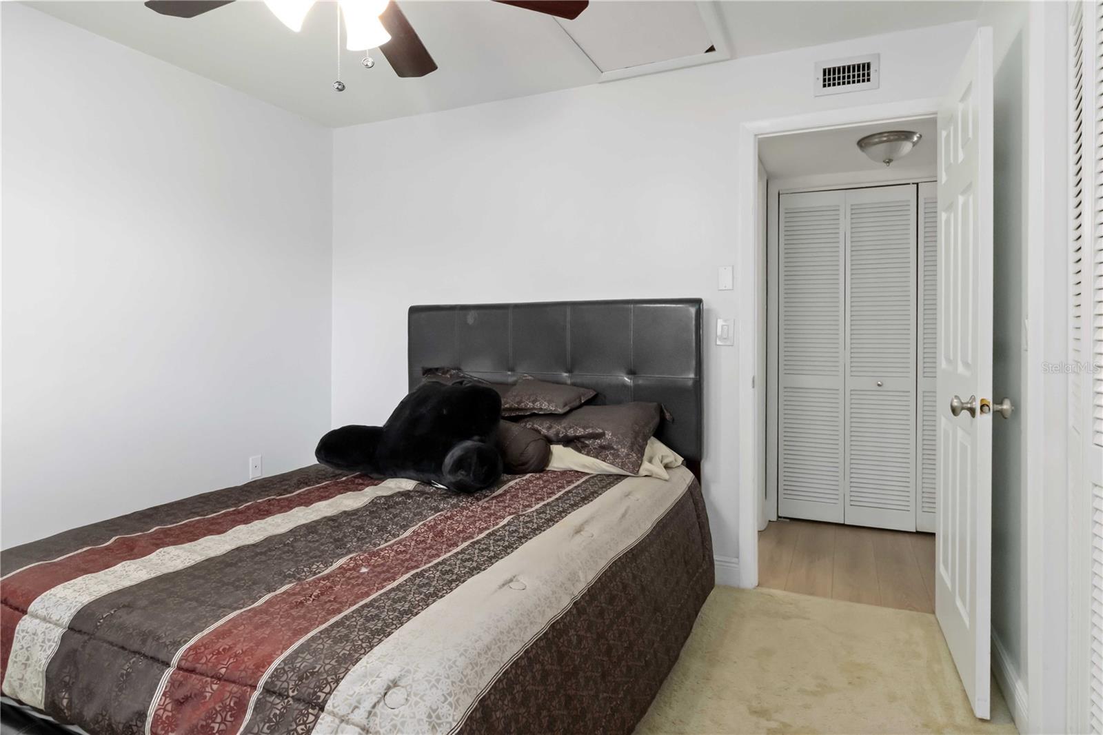 Image 26 of 47 For 118 Lakeview Way  118