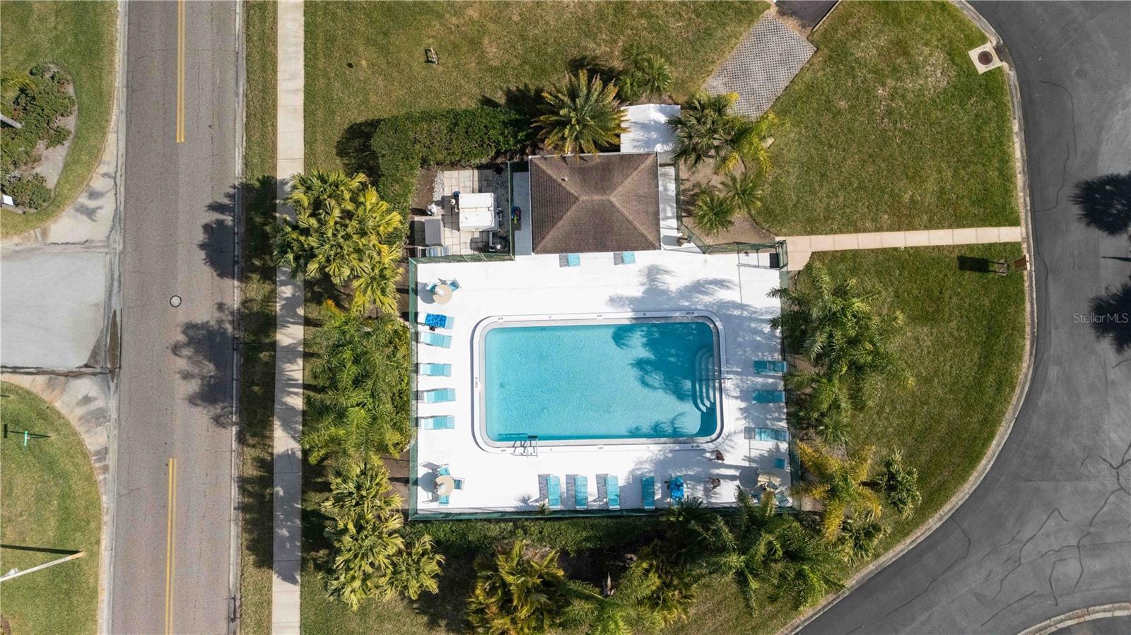 Image 34 of 47 For 118 Lakeview Way  118