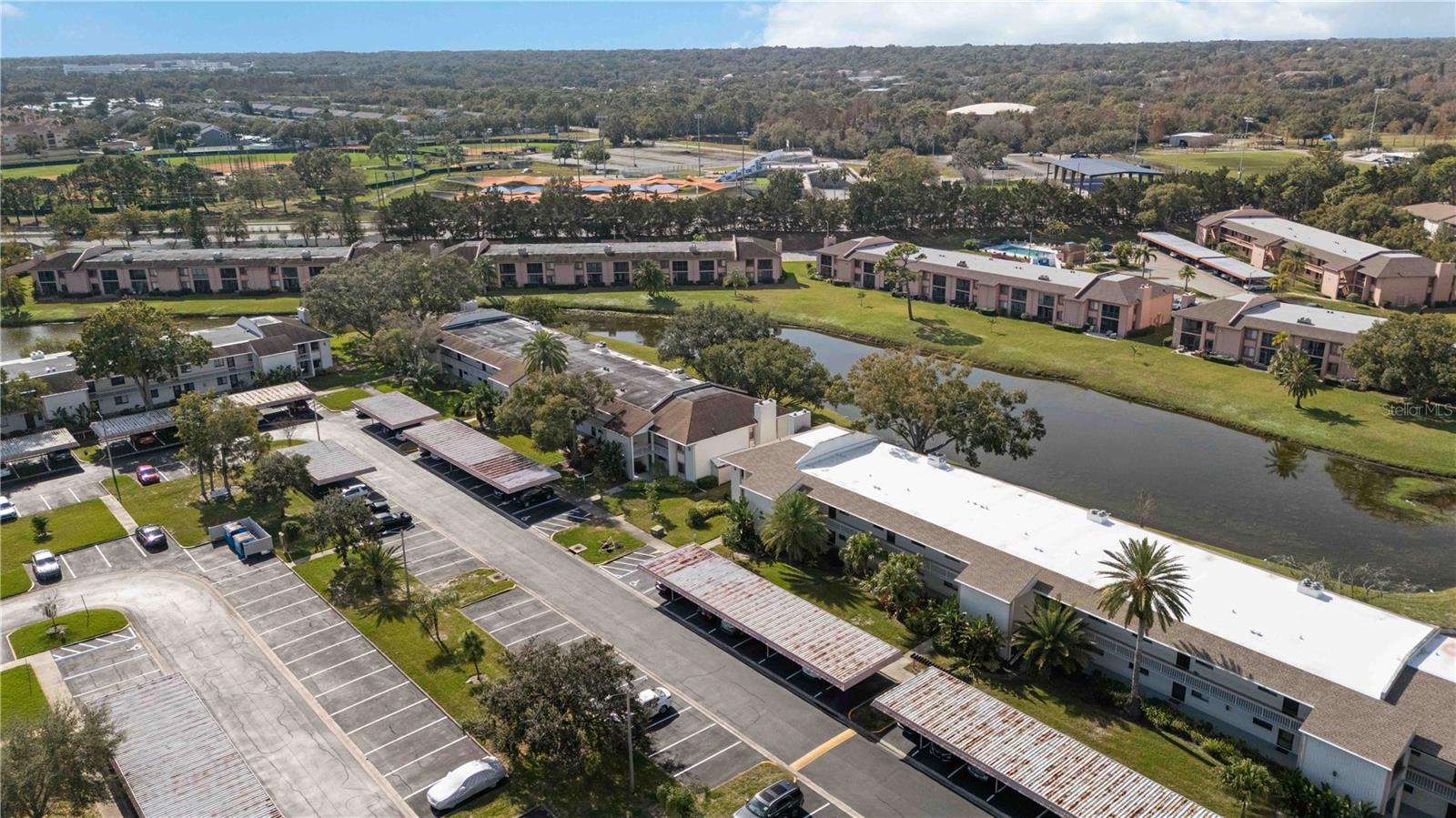 Image 35 of 47 For 118 Lakeview Way  118