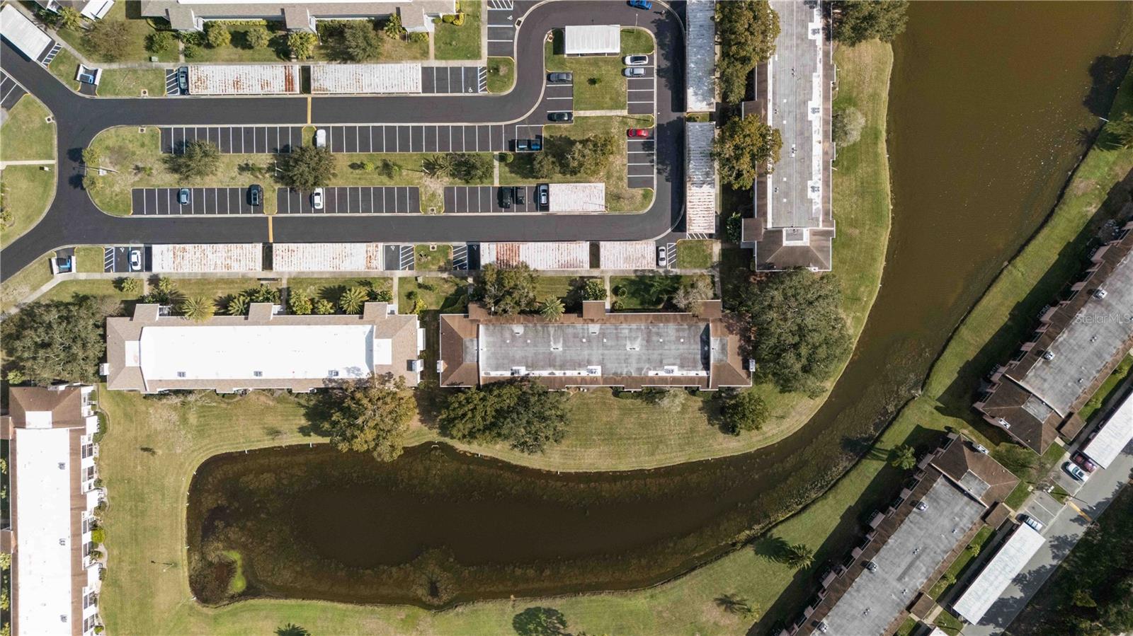 Image 42 of 47 For 118 Lakeview Way  118