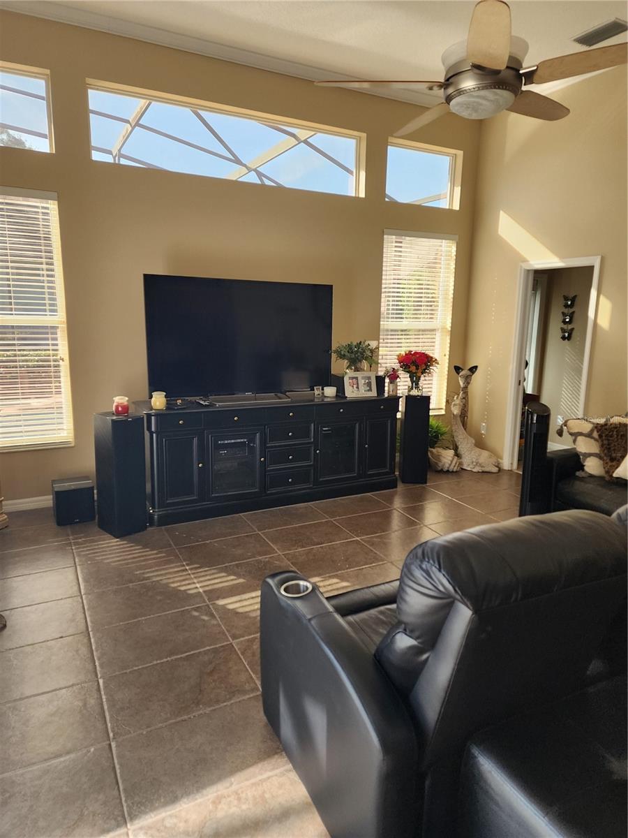 Image 11 of 25 For 3833 Emerald Estates Circle