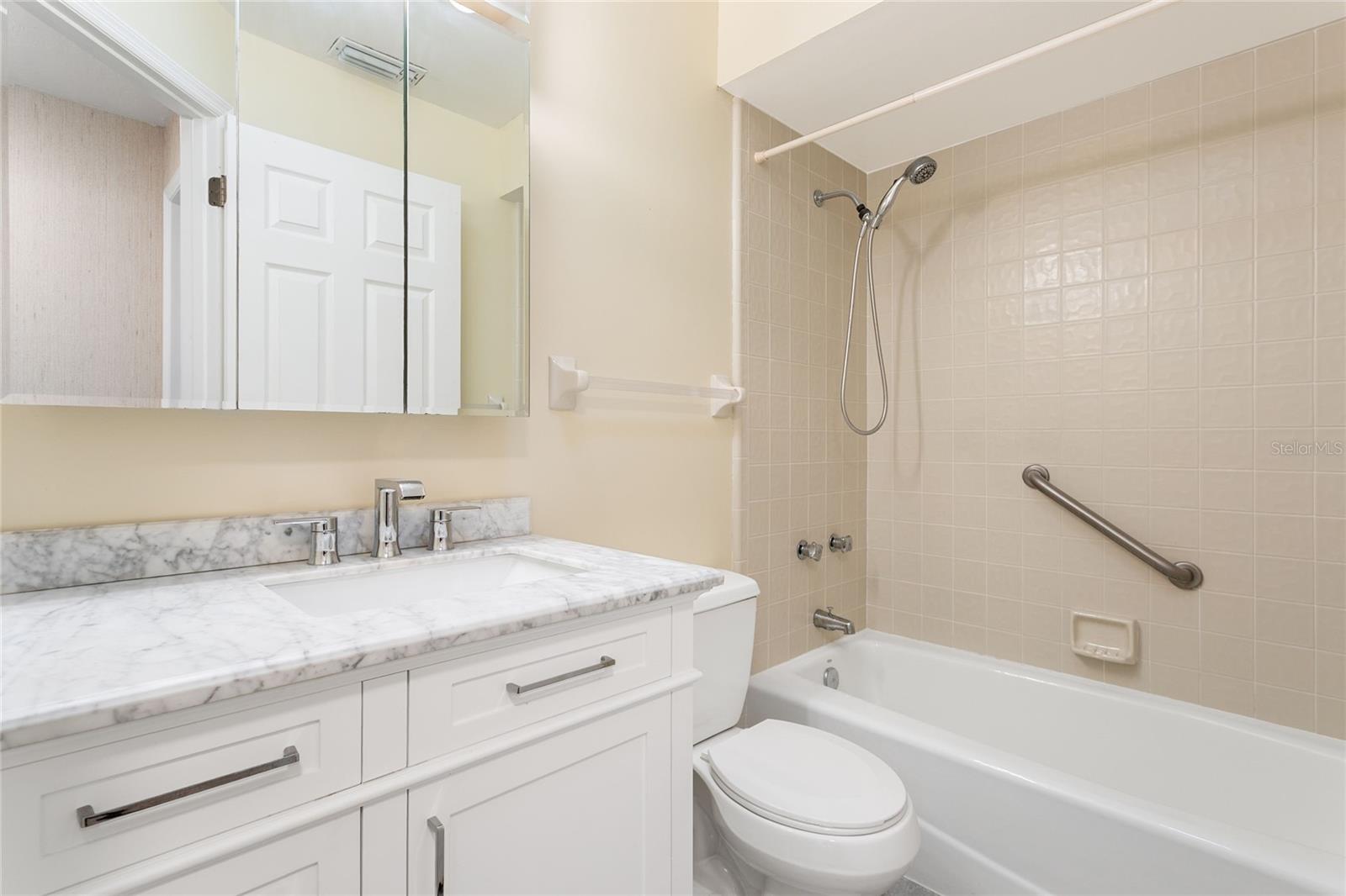 Image 21 of 33 For 2615 66th Street Circle W 57