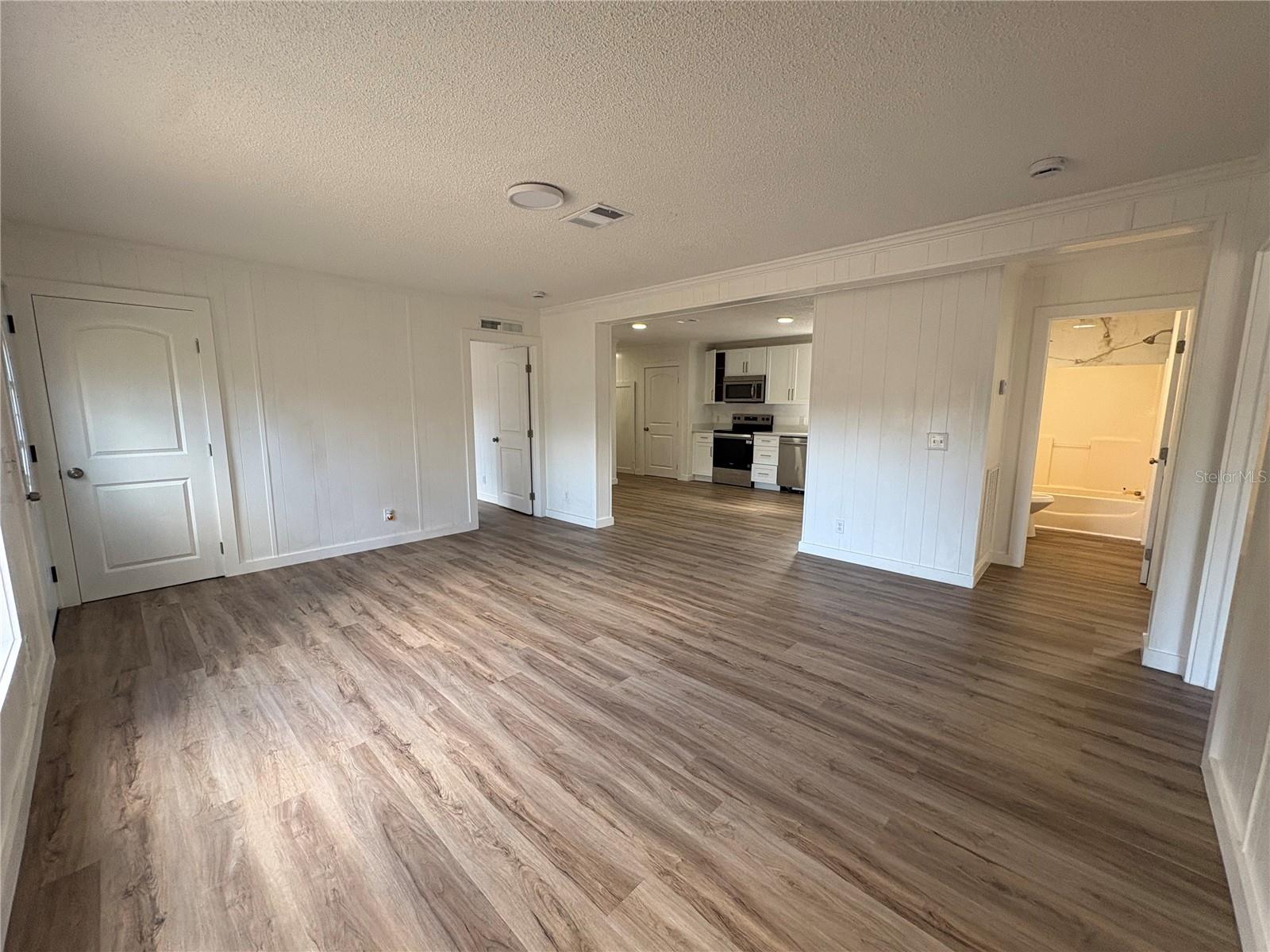 Image 32 of 63 For 4769 Navajo Drive