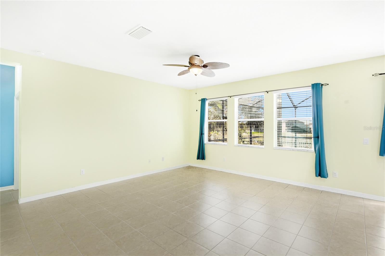 Image 11 of 56 For 7817 112th Avenue E