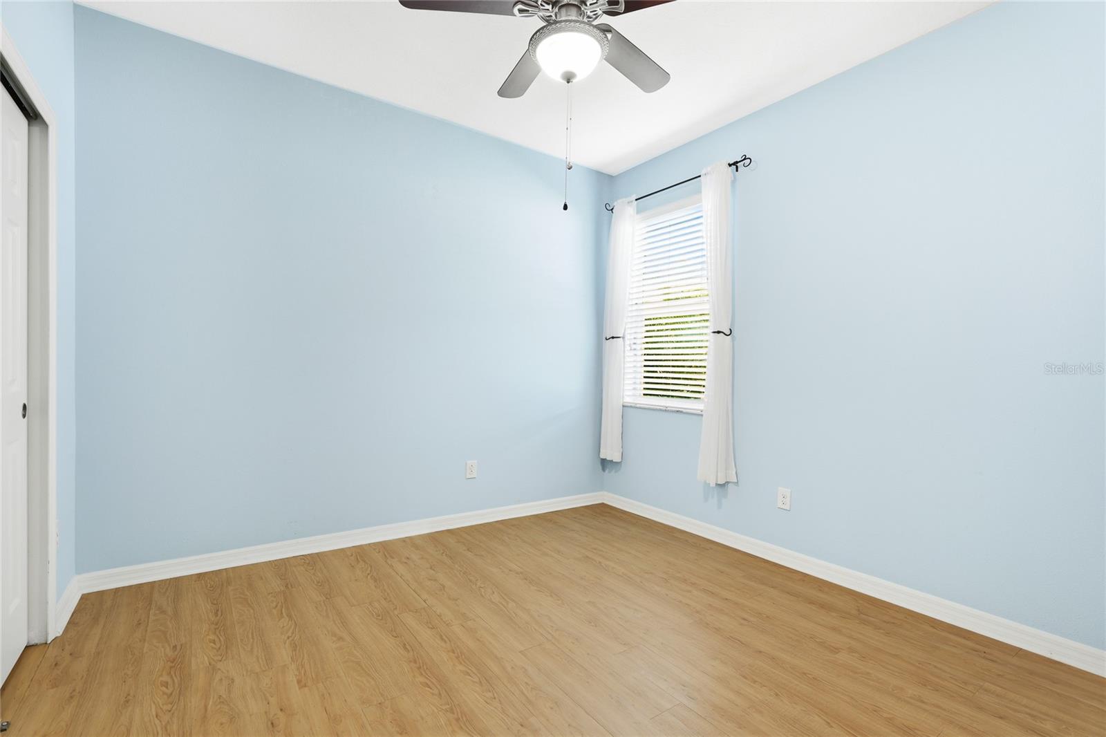 Image 23 of 56 For 7817 112th Avenue E