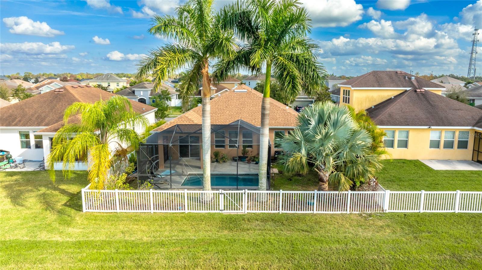 Image 4 of 56 For 7817 112th Avenue E